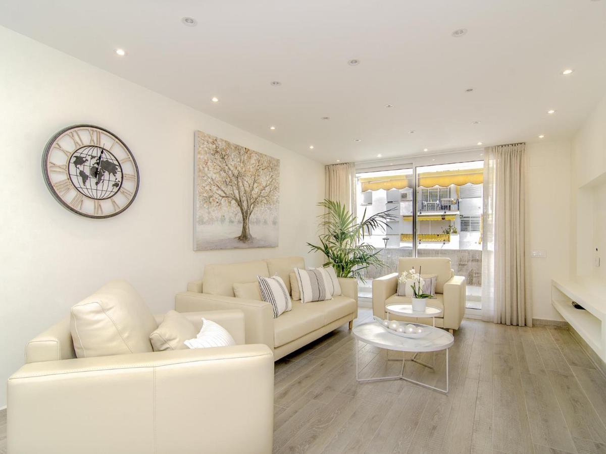 Sitges Spaces Oasis Suites- 4 Bedroom, 4 Ensuite Bathrooms, Terrace, Pool, Sitges Centre ภายนอก รูปภาพ