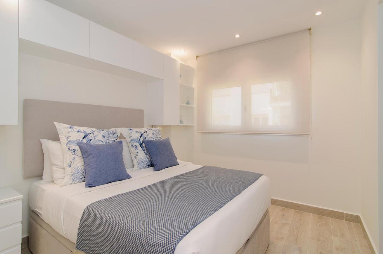 Sitges Spaces Oasis Suites- 4 Bedroom, 4 Ensuite Bathrooms, Terrace, Pool, Sitges Centre ภายนอก รูปภาพ