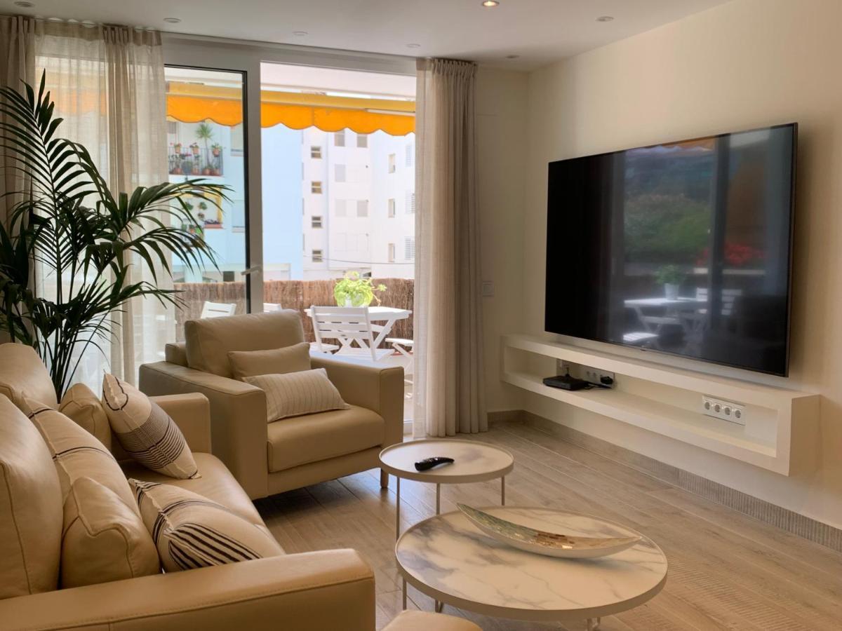 Sitges Spaces Oasis Suites- 4 Bedroom, 4 Ensuite Bathrooms, Terrace, Pool, Sitges Centre ภายนอก รูปภาพ